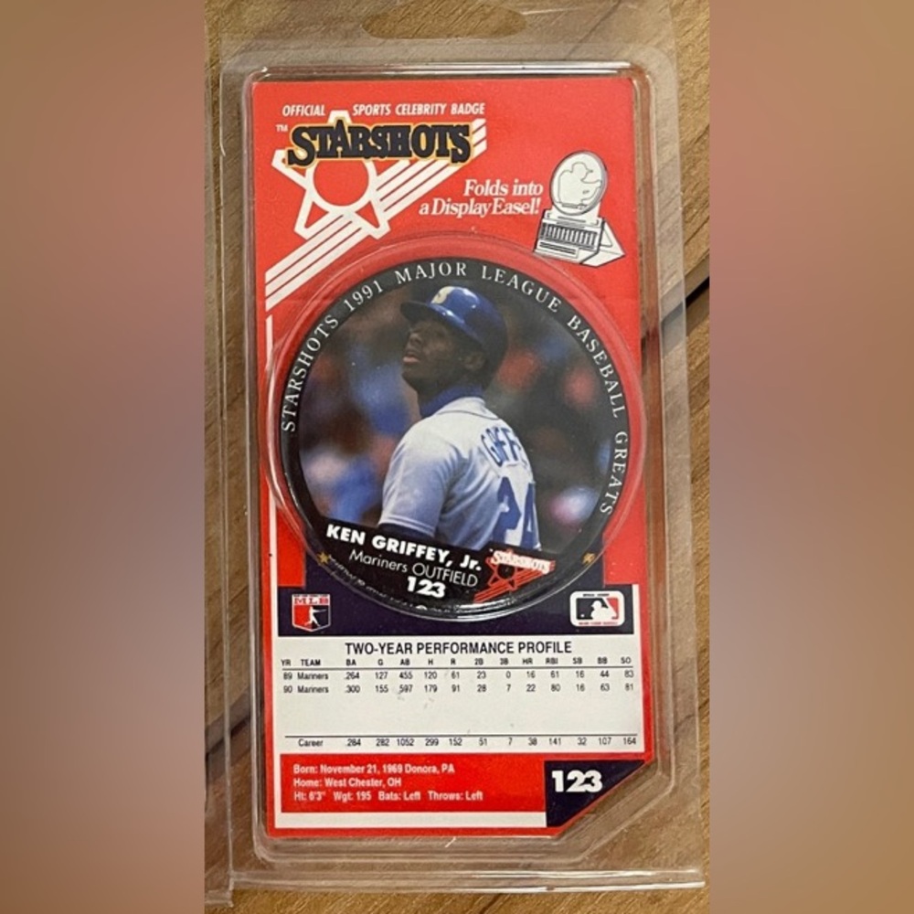 1991 Starshots Ken Griffey Jr. Photo Pin Button MLB Licensed (Sealed)